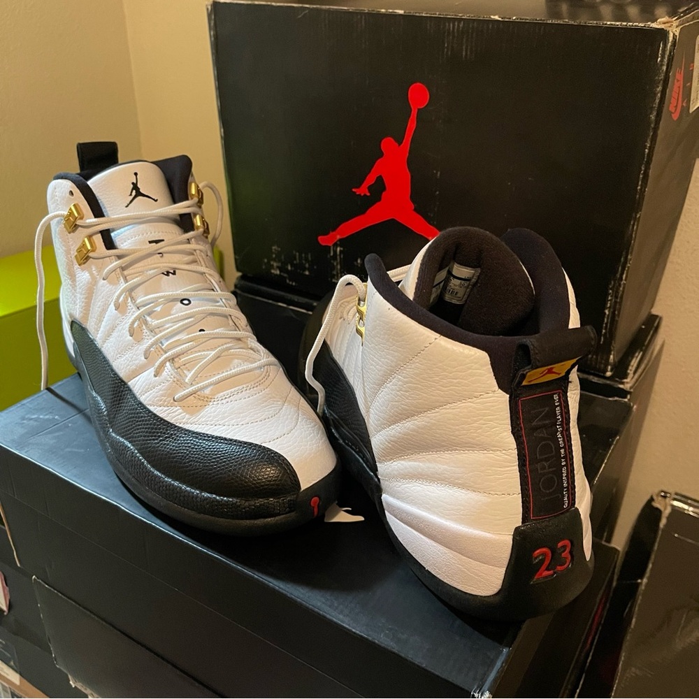 🔥🔥JORDAN 12 TAXI🔥🔥 - Picture 4 of 4